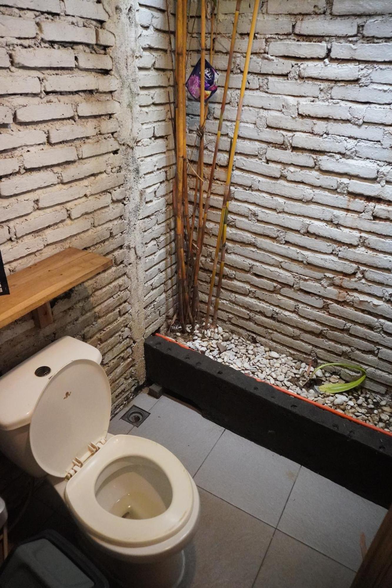 Indonesia Backpacker Hostels Kuta  Kültér fotó