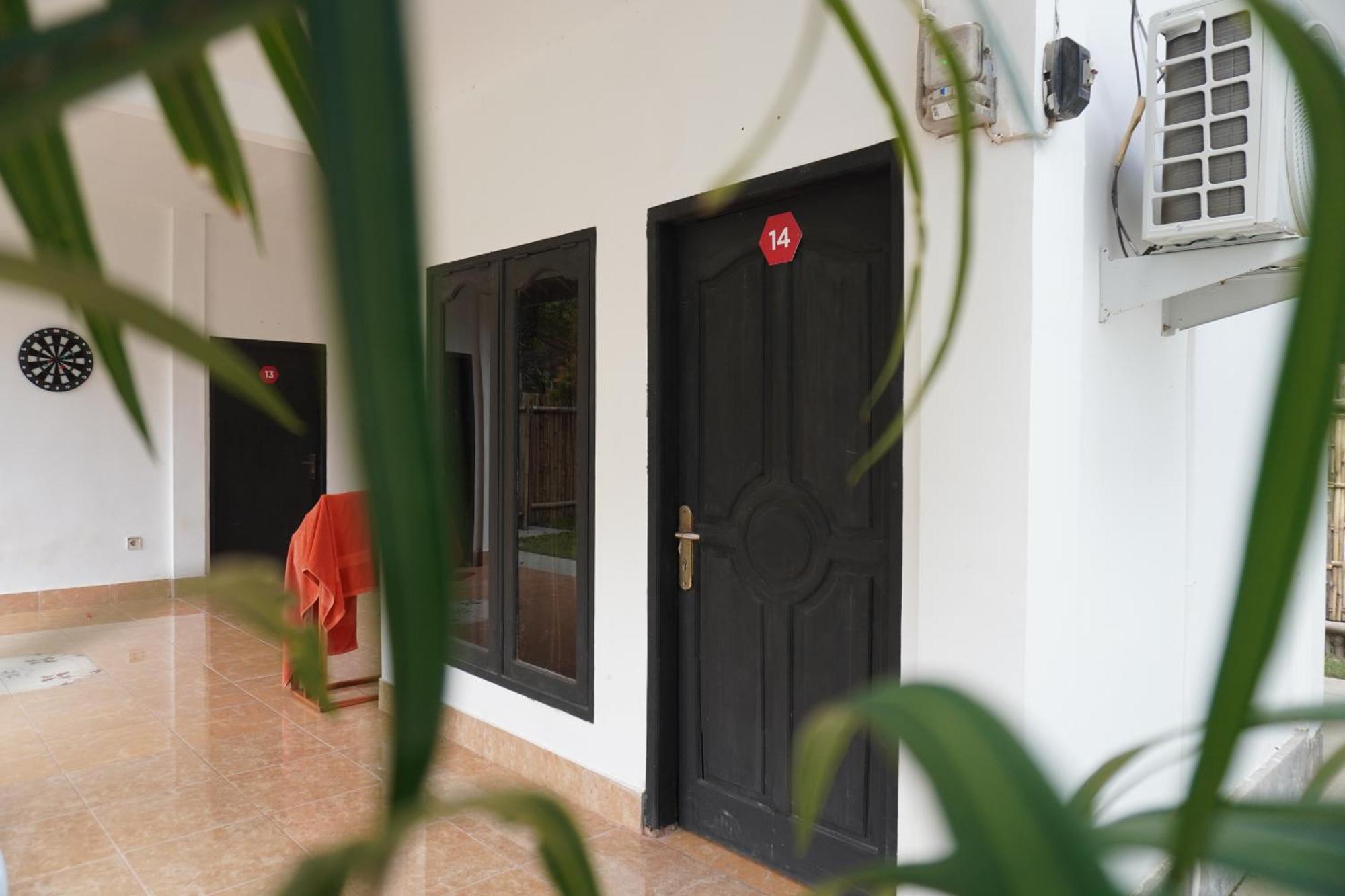 Indonesia Backpacker Hostels Kuta  Kültér fotó